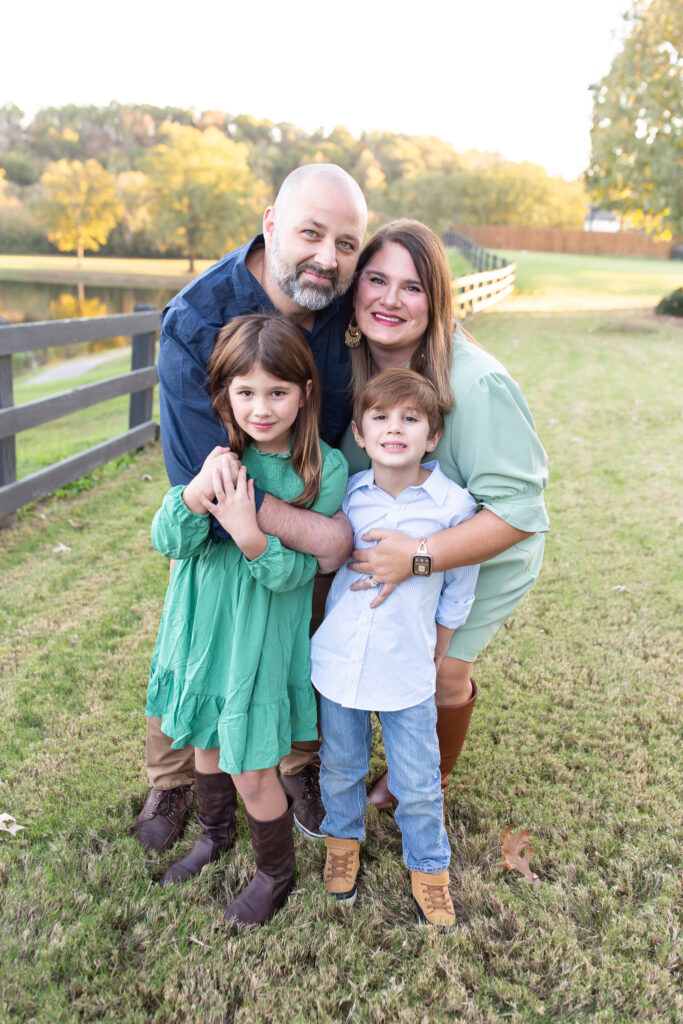 Family photographer in HOover alabama