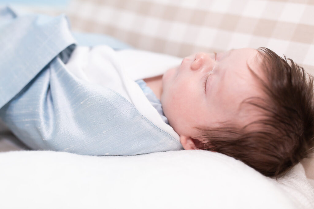 In home lifestyle newborn sessions.  Birmingham Alabama Newborn Photographer