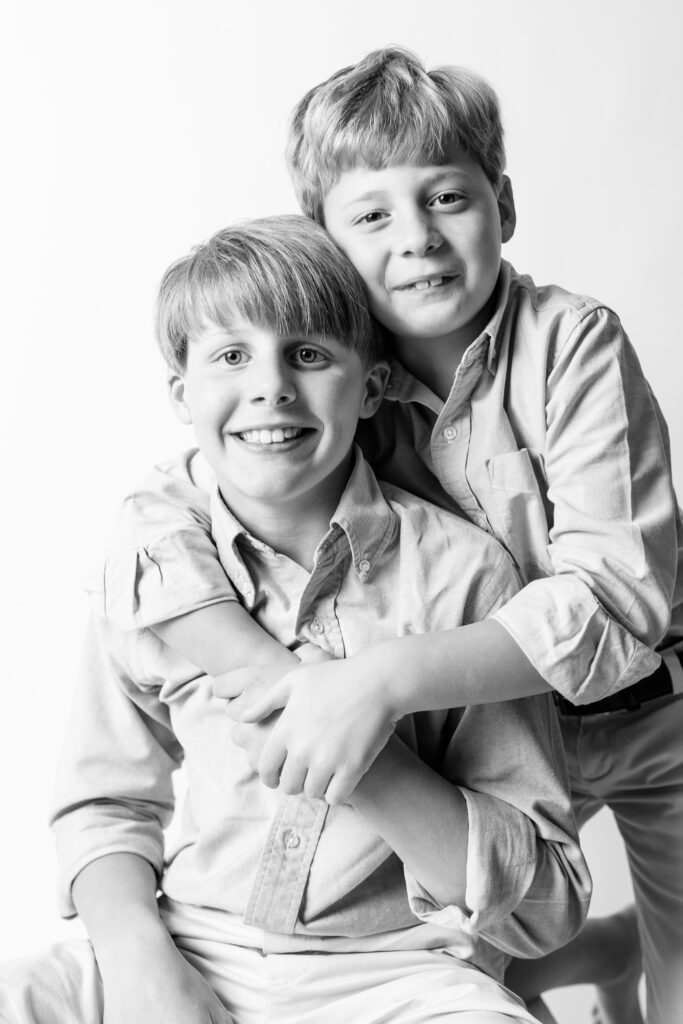 Personality Portraits. Birmingham, Hoover, Vestavia, Homewood, Mountain Brook, Helena, Pelham, alabaster, Pelham, Chelsea, Alabama. Family photographer. affordable photographer