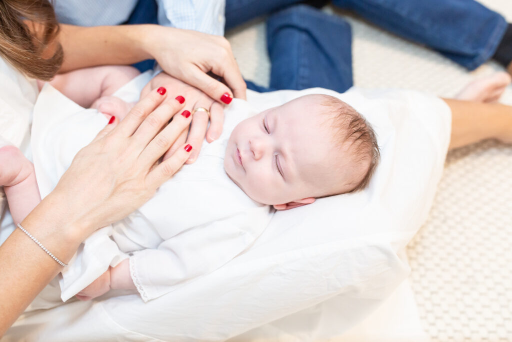 How to prepare for your lifestyle newborn session . Hoover, AL newborn Photographer