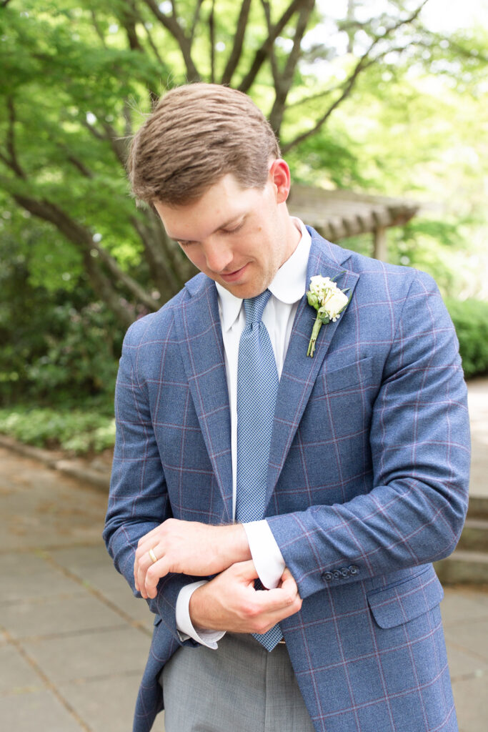 Photographer for Small Weddings in the birmingham Alabama area. Birmingham, Hoover, Vestavia, Homewood, Mountain Brook, Alabama