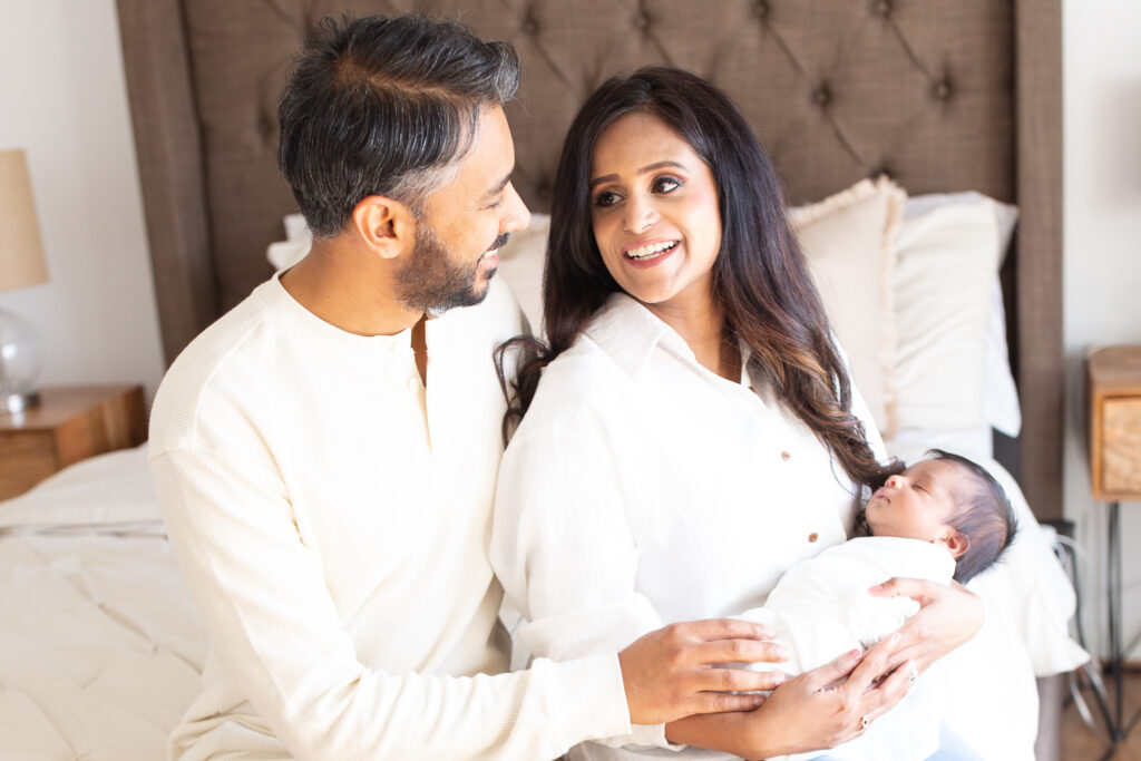 Hoover, Alabama Newborn Photographer. Lifestyle newborn sessions at home. Birmingham Newborn Photographer