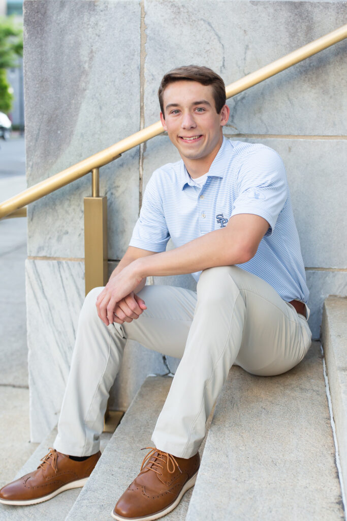 Spain Park High School, Hoover High School, Vestavia Hills High School, Briarwood Christian School, Homewood High School, Mountain Brook High School, Helena High School, Pelham High School, Thompson High School, Birmingham Alabama Senior Photographer. Senior Portraits. Affordable Senior Photos. Best Senior Photographer in Birmingham, AL.