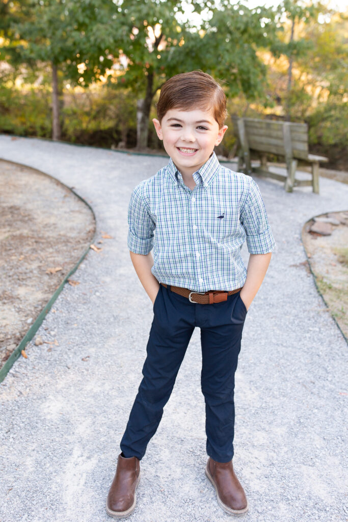 Family Photographer.  Fall Family Photos.  Pelham, alabaster, Helena, Chelsea, Oak Mountain, 
Hoover, Vestavia, Homewood, Mountain Brook, Birmingham, Alabama Family Photographer.
