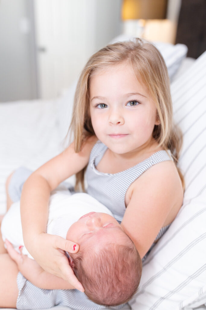 Newborn Photographer.  Hoover, Vestavia, Homewood, Mountain Brook, Chelsea, Helena, Alabaster, Pelham, Birmingham Alabama.  Brookwood Hospital Babies
UAB Babies
Grandview Babies
Newborn Photos
