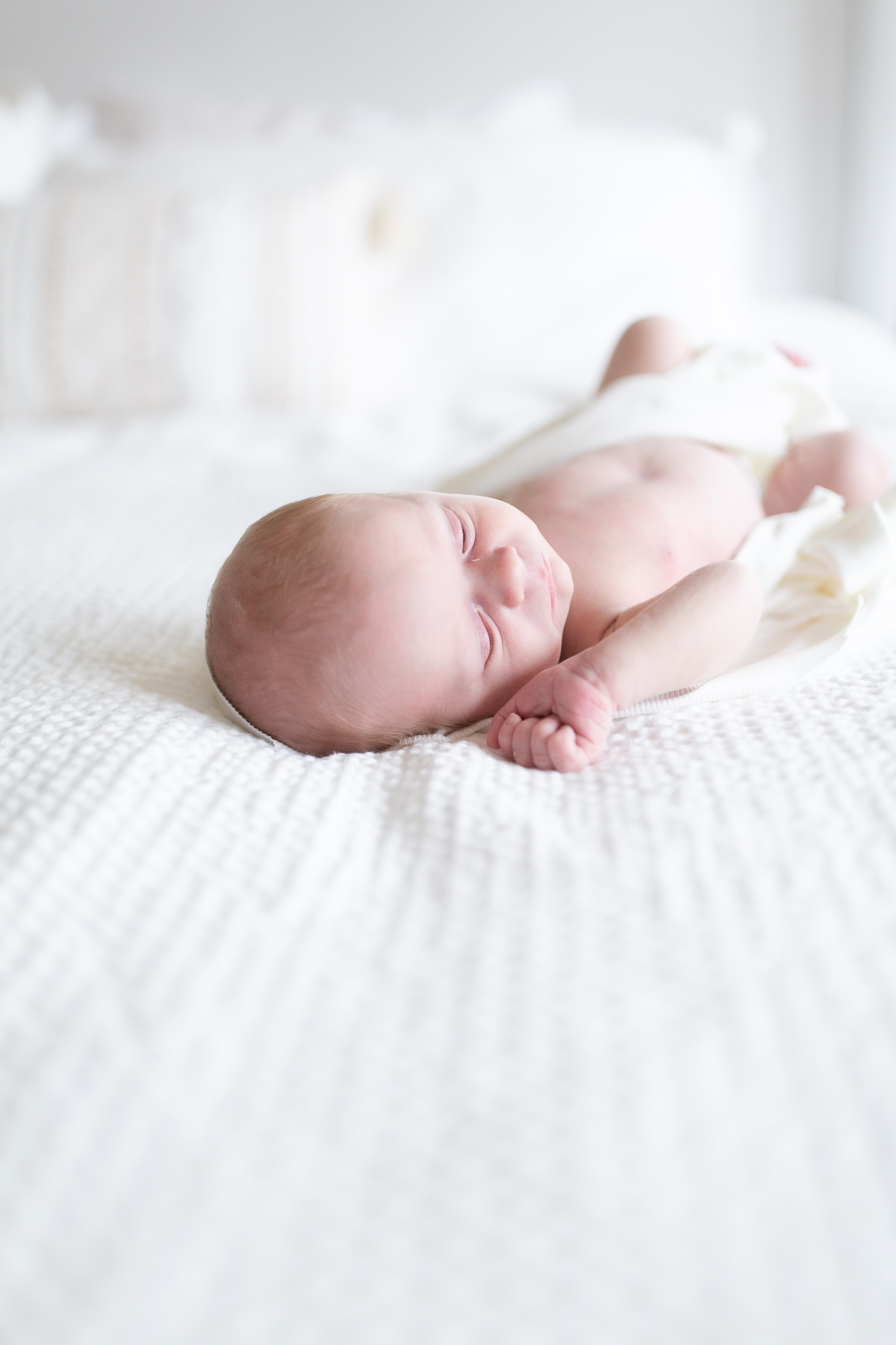 Lifestyle Newborn Photography in Birmingham Alabama