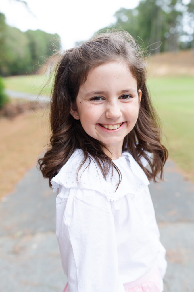 Birmingham, Alabama family photographer.  Riverchase country club.  Family PHotos