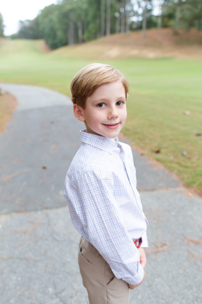 Birmingham, Alabama family photographer.  Riverchase country club.  Family PHotos