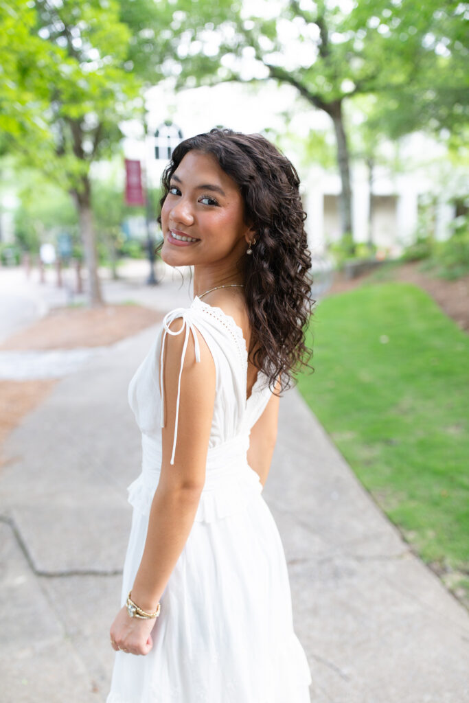 Birmingham, Alabama Senior Photographer.  Birmingham Botanical Gardens.  Senior Photos