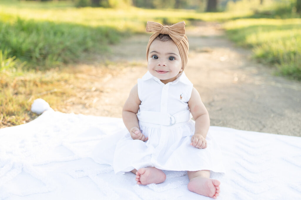 Newborn Photographer in Birmingham, alabama.  Baby photographer in hoover, alabama.  baby portraits. Birmingham moms,