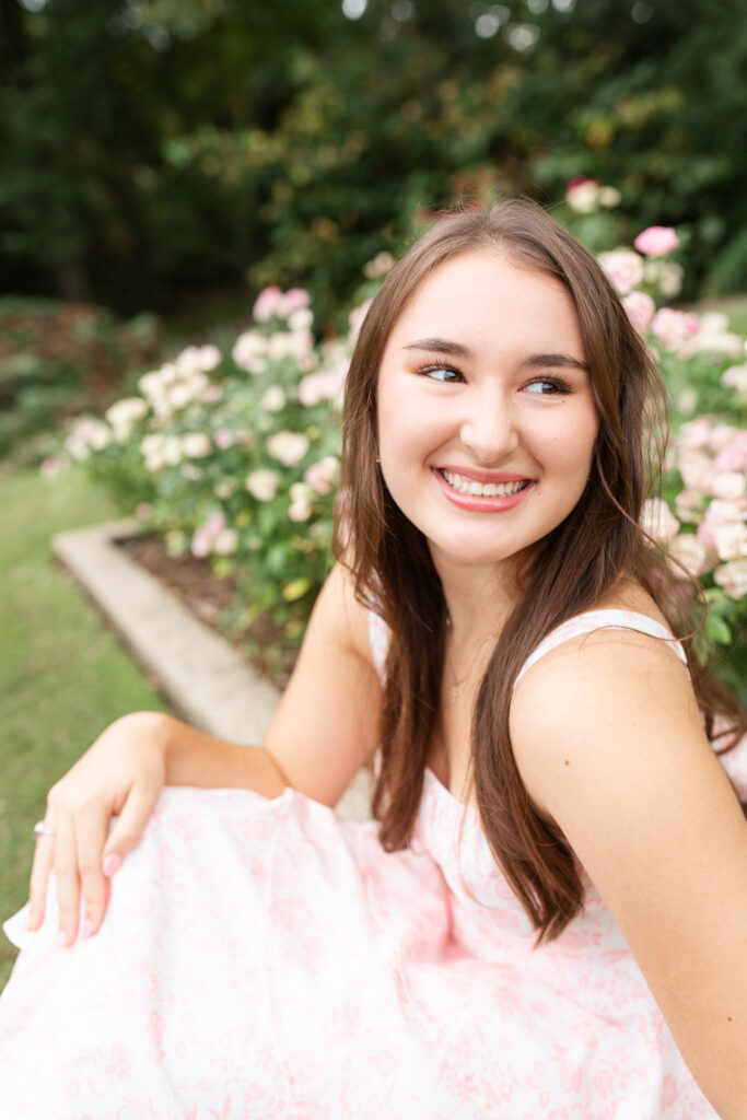 Senior Photo Sessions in Birmingham, Alabama.  Hoover, Vestavia, Homewood, Mountain Brook, Pelham, Helena, Alabaster Birmingham, Alabama.  Senior Photographer