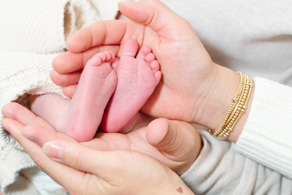 Hoover, Alabama Newborn Photographer. LIfestyle Newborn Photos