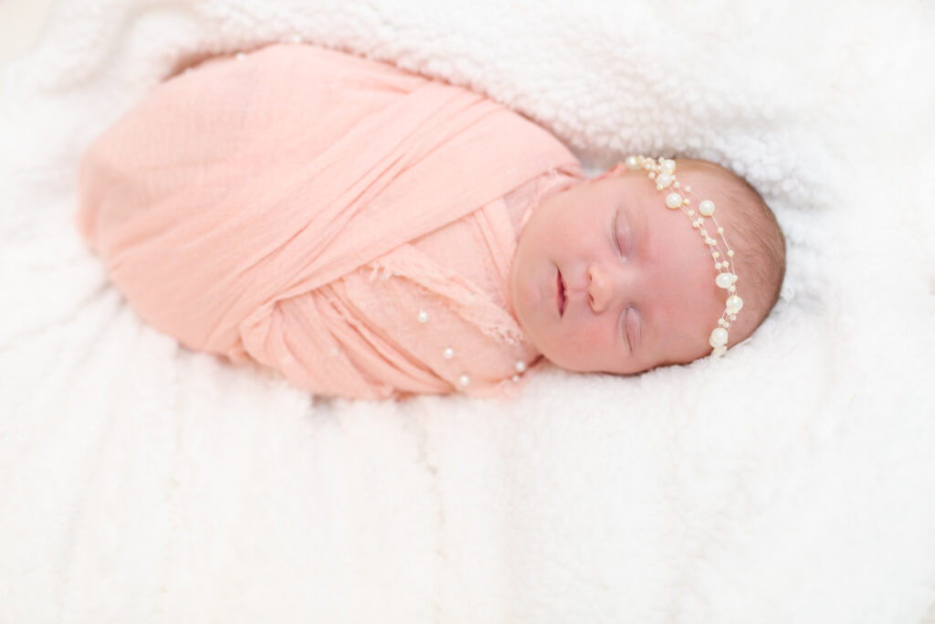 Hoover, Alabama Newborn Photographer. LIfestyle Newborn Photos