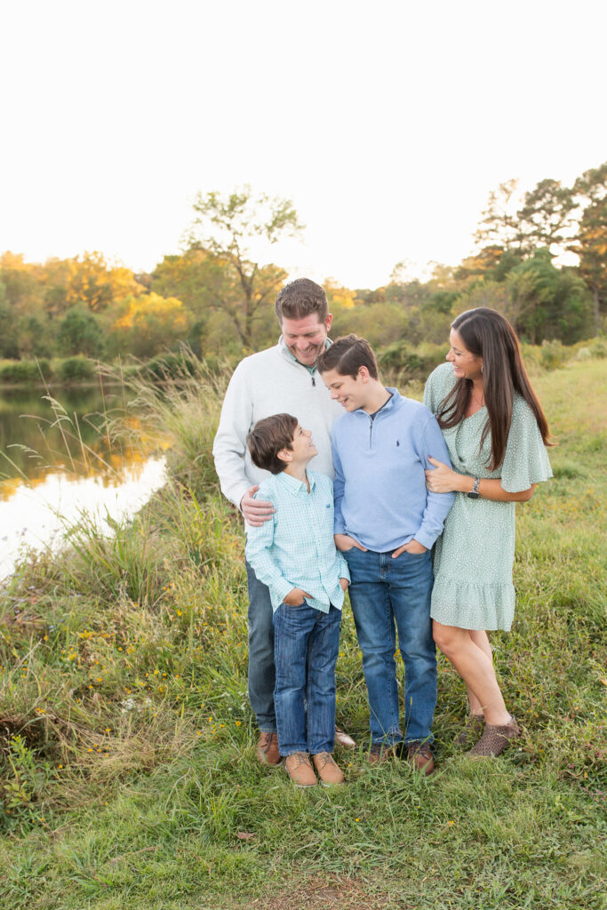 Family PHotographer in Vestavia Alabama