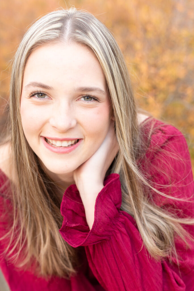 Senior PHotographer in Birmingham, Alabama.  Spain Park High School, Hoover High School, Thompson High School, Briarwood Christian School, Mountain Brook High School, Vestavia Hills High School, Homewood High School, Helena High School, Pelham High School, Oak Mountain High School, Senior Portraits.  Senior Photographer