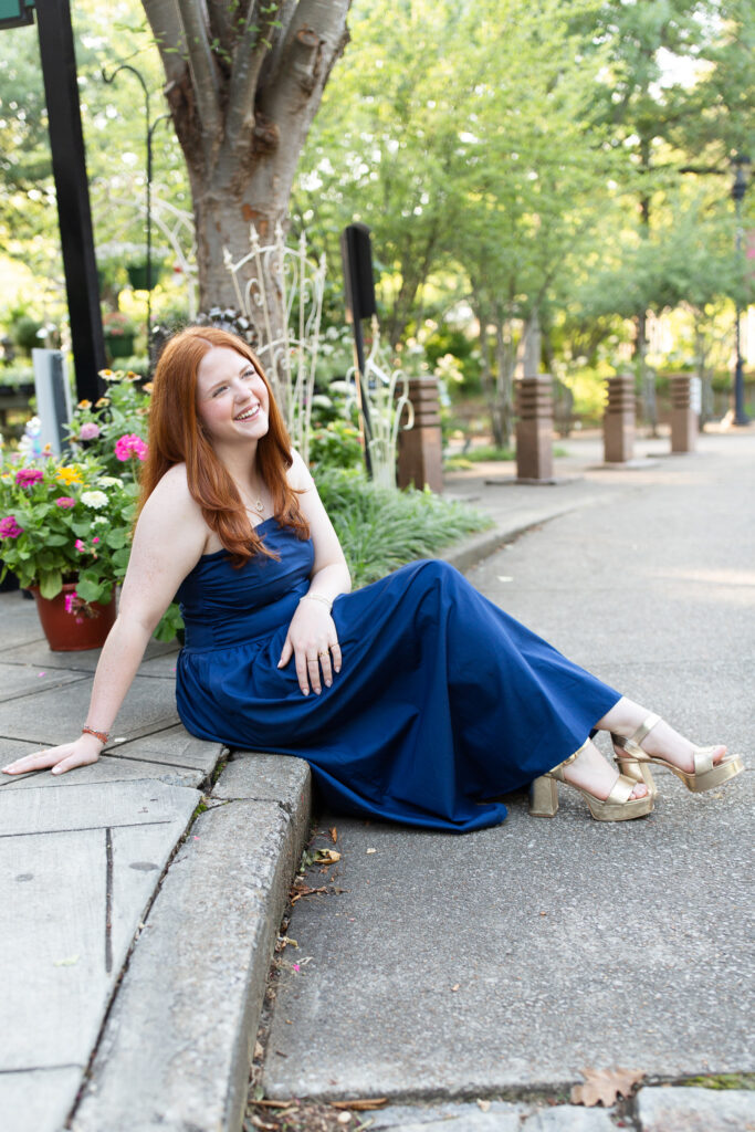 Senior PHotographer in Birmingham, Alabama.  Spain Park High School, Hoover High School, Thompson High School, Briarwood Christian School, Mountain Brook High School, Vestavia Hills High School, Homewood High School, Helena High School, Pelham High School, Oak Mountain High School, Senior Portraits.  Senior Photographer