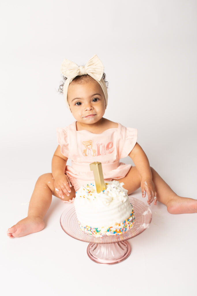 First Birthday Cake Smash. Hoover, alabama photographer