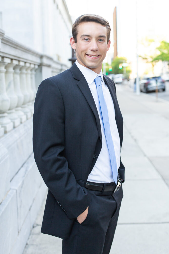 Birmingham, Alabama High School Senior Portrait Photographer.  Spain Park High School, Hoover High School, Vestavia Hills High School, Homewood High School, Mountain Brook High School, Oak Mountain High School, Chelsea High School, John Carol High School, Briarwood Christian School, Pelham High School, Helena High School, Thompson High School.  Senior Photos