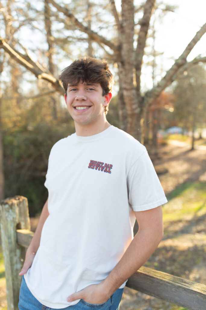 Hoover High School, Spain Park High School, Vestavia High School, Homewood High School, Mountain Brook High School, Briarwood Christian School, John Carol High School, Oak Mountain High School, Thompson High School, Helena High School, Pelham High School.  Senior Portrait Photographer in Birmingham, Alabama