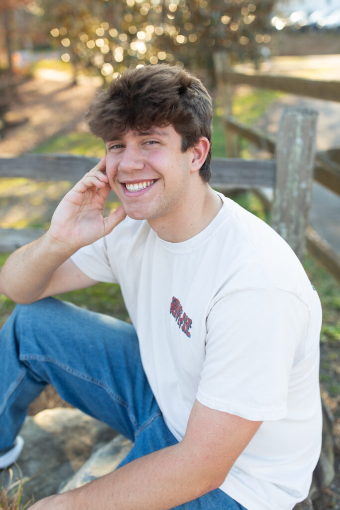 Hoover High School, Spain Park High School, Vestavia High School, Homewood High School, Mountain Brook High School, Briarwood Christian School, John Carol High School, Oak Mountain High School, Thompson High School, Helena High School, Pelham High School.  Senior Portrait Photographer in Birmingham, Alabama