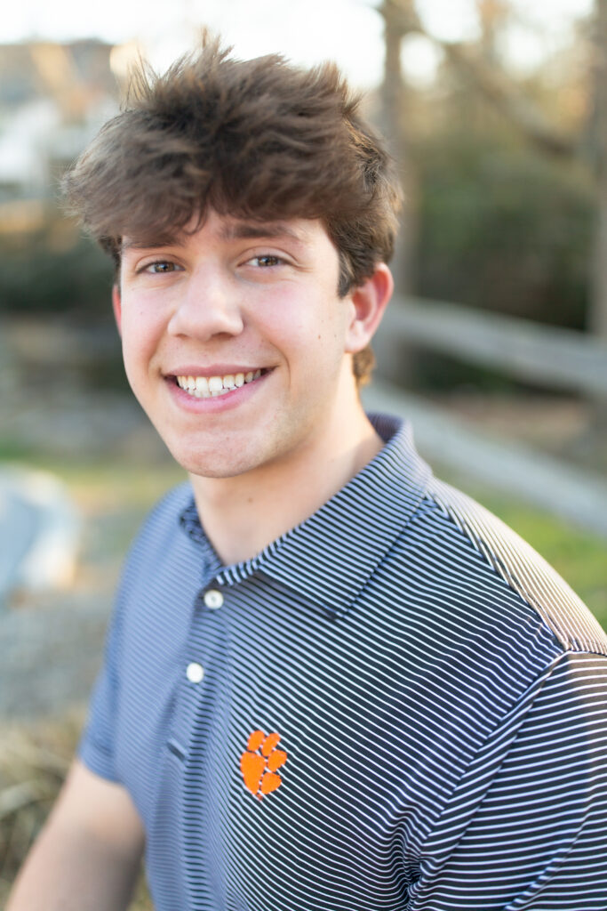 Hoover High School, Spain Park High School, Vestavia High School, Homewood High School, Mountain Brook High School, Briarwood Christian School, John Carol High School, Oak Mountain High School, Thompson High School, Helena High School, Pelham High School.  Senior Portrait Photographer in Birmingham, Alabama