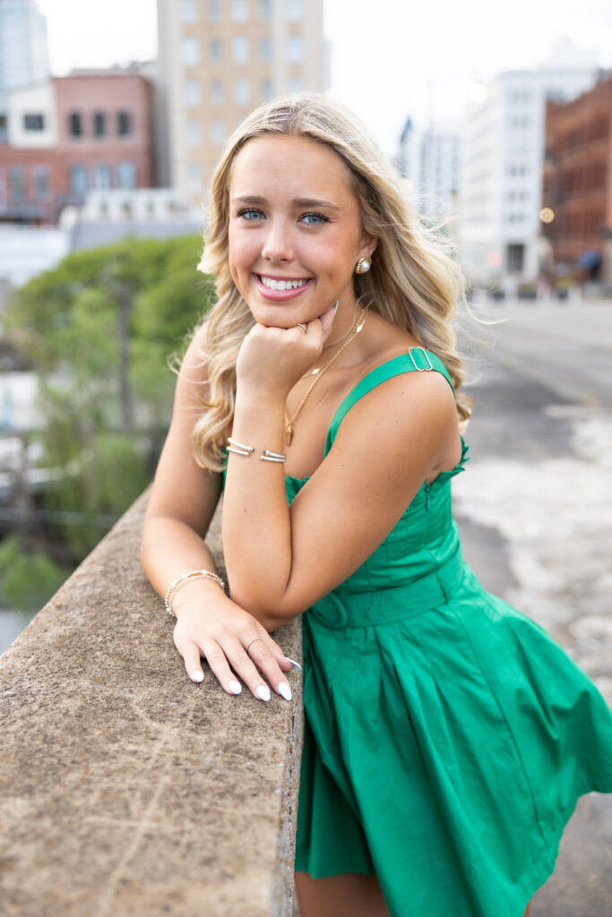 Spain Park High School, Hoover High School, Vestavia Hills High School, Helena High School, Oak Mountain High School, Pelham High School, Thompson High School, Homewood High School, Mountain Brook High School, Chelsea High School, Briarwood Christian School, Senior Portrait Photographer.  Senior Photos in Birmingham Alabama