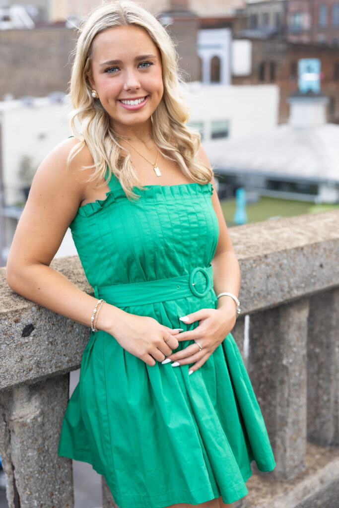 Spain Park High School, Hoover High School, Vestavia Hills High School, Helena High School, Oak Mountain High School, Pelham High School, Thompson High School, Homewood High School, Mountain Brook High School, Chelsea High School, Briarwood Christian School, Senior Portrait Photographer.  Senior Photos in Birmingham Alabama