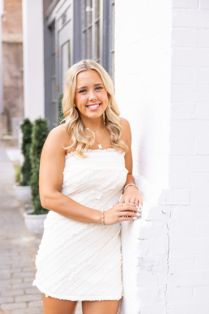 Senior Session in Downtown Birmingham.  Birmingham, Alabama Photographer