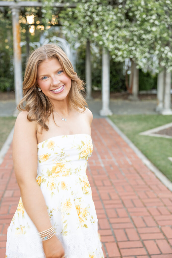 Spain Park High School, Hoover High School, Pelham High School, Helena High School, Thompson High School, Oak Mountain High School, Vestavia Hills High School, Homewood High School ,Mountain Brook High School, John Carol High School, Briarwood Christian School, Senior Portrait Photographer